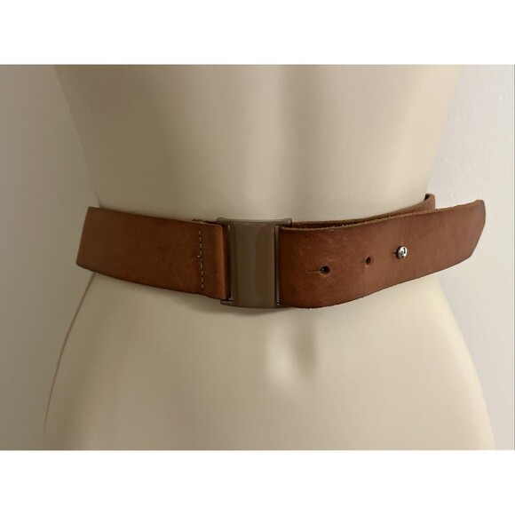 GAP Leather Brown Tan Womens Belt Sz XS - Picture 1 of 10